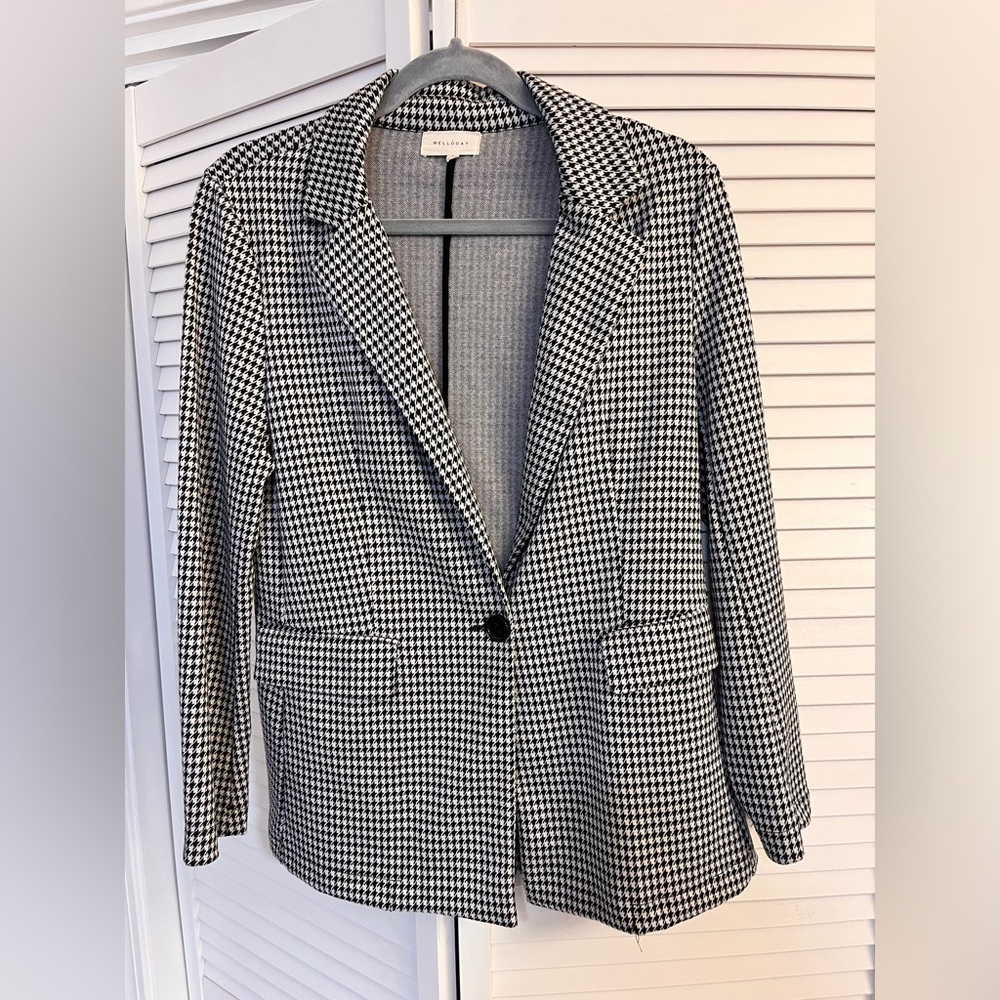 Houndstooth blazer